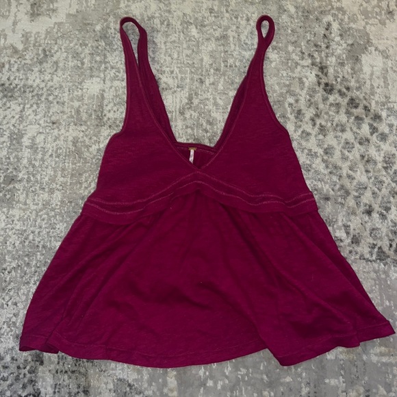Free People Fuchsia Cropped Tank Top - Picture 1 of 4